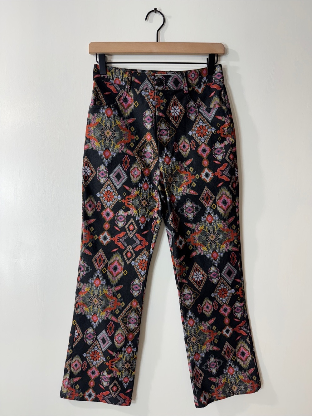 WP47 {Zara} High Rise Kick Baby Boot Bootcut Abstract Geometric Print Pants
